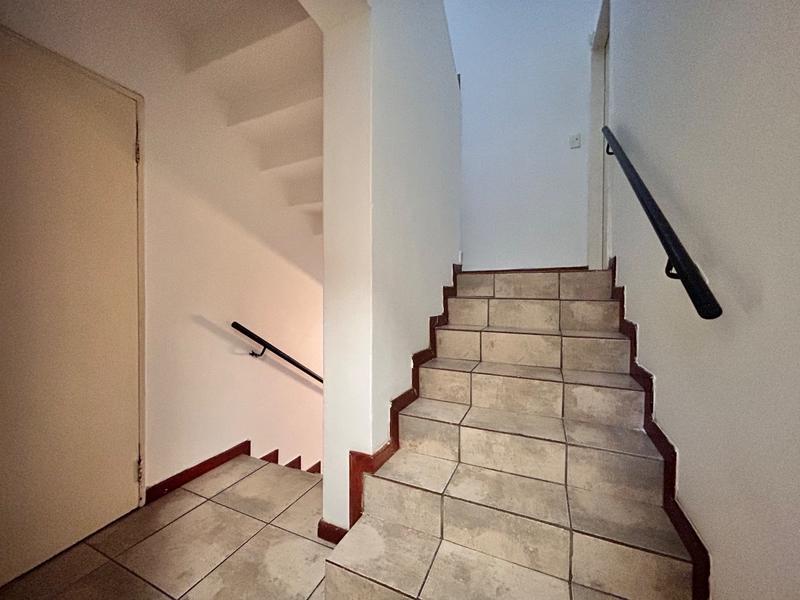To Let 3 Bedroom Property for Rent in Melodie North West